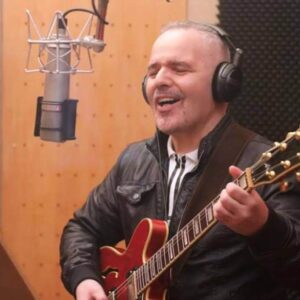 DJAMS-ensemble-dans-la-moisson